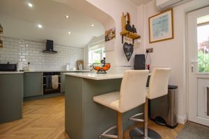 Photo 16- click for photo gallery